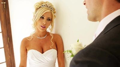 Изменить мужу на свадьбе была так себе идейка - но очень хотелось снять напряг перед брачной церемонией и заняться сексом